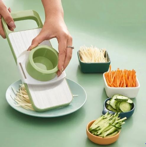 5-in-1 Green Vegetable Slicer with Built-in Garlic Crusher and 5 Stainless Steel Blades