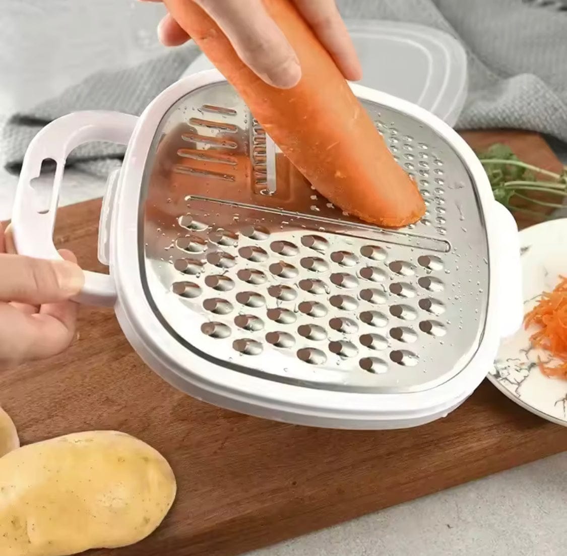 Manual Vegetable Slicer and Shredder Set with Transparent Container for Clean Kitchen Prep